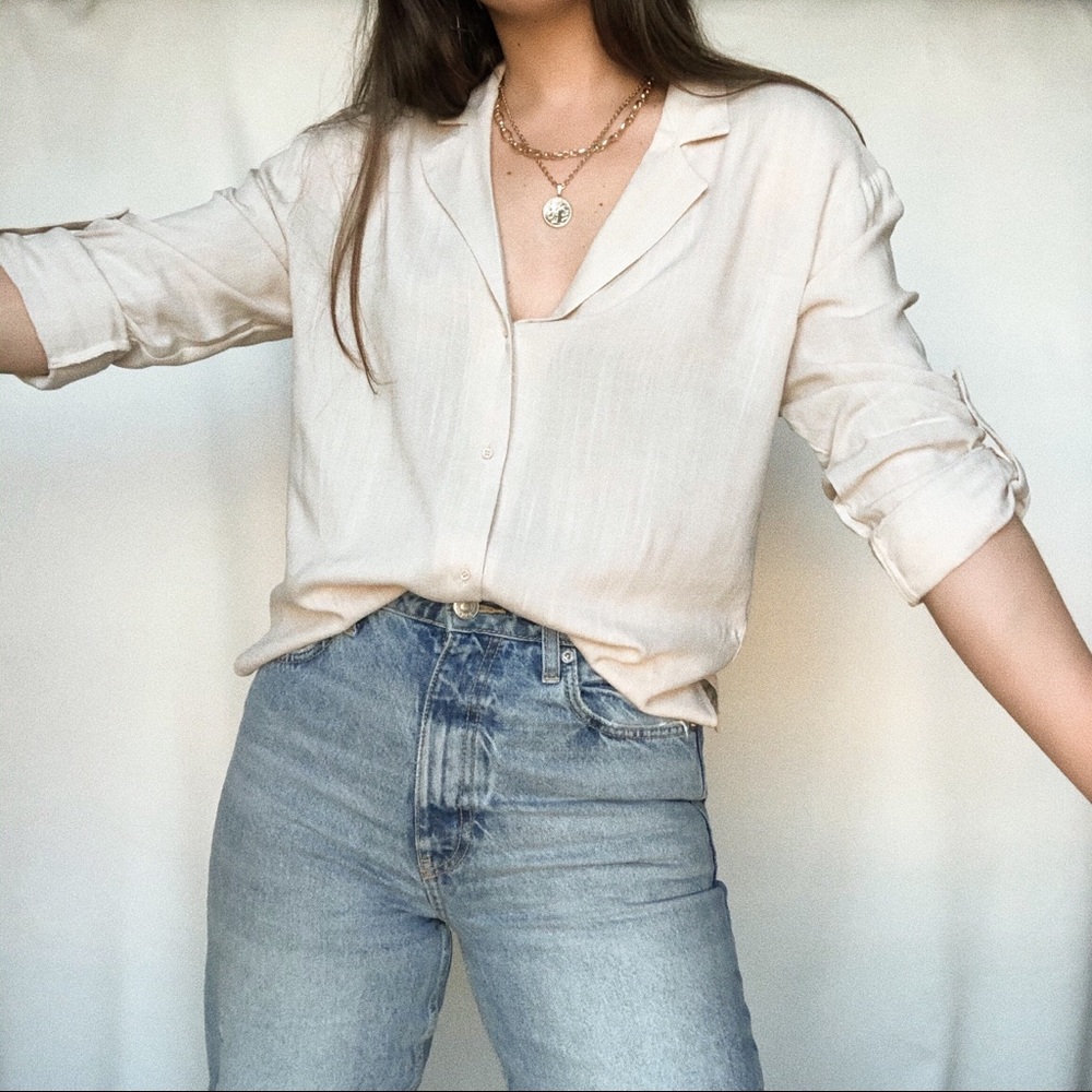 LAST —Classic-Chic Shirt - Picture 5 of 7